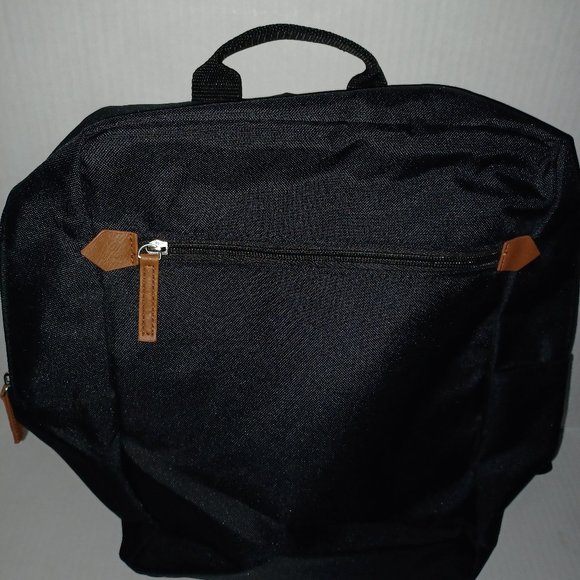 DSW Other - DSW  TRAVEL  BACKPACK  TOTEBAG